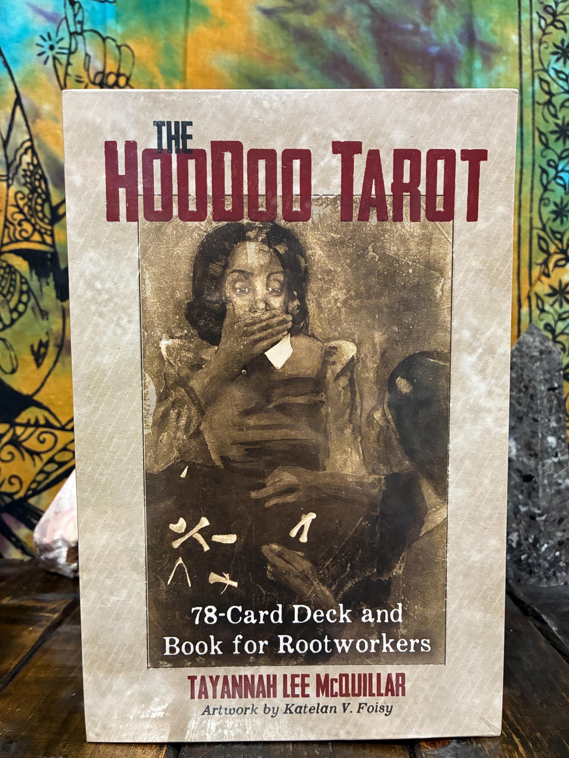 The Hoodoo Tarot: 78-Card Deck and Book for Rootworkers