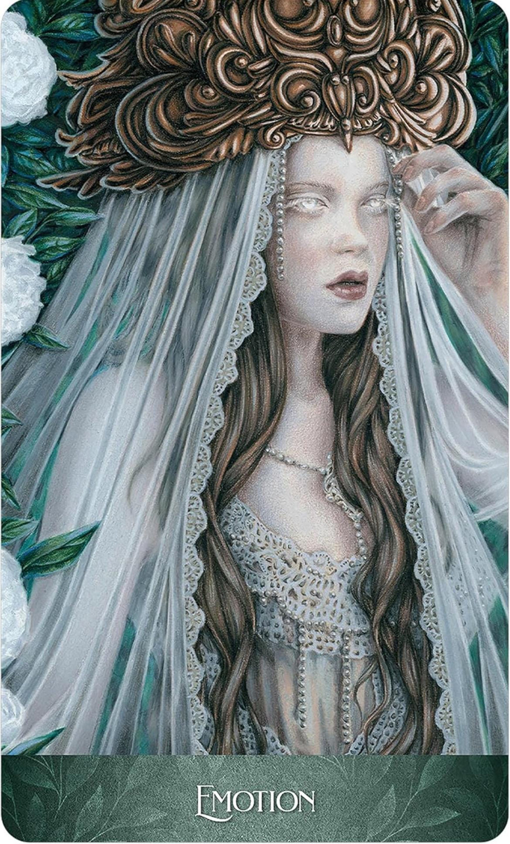 Luminescent Oracle Deck: Women Warriors, Feminine Wisdom