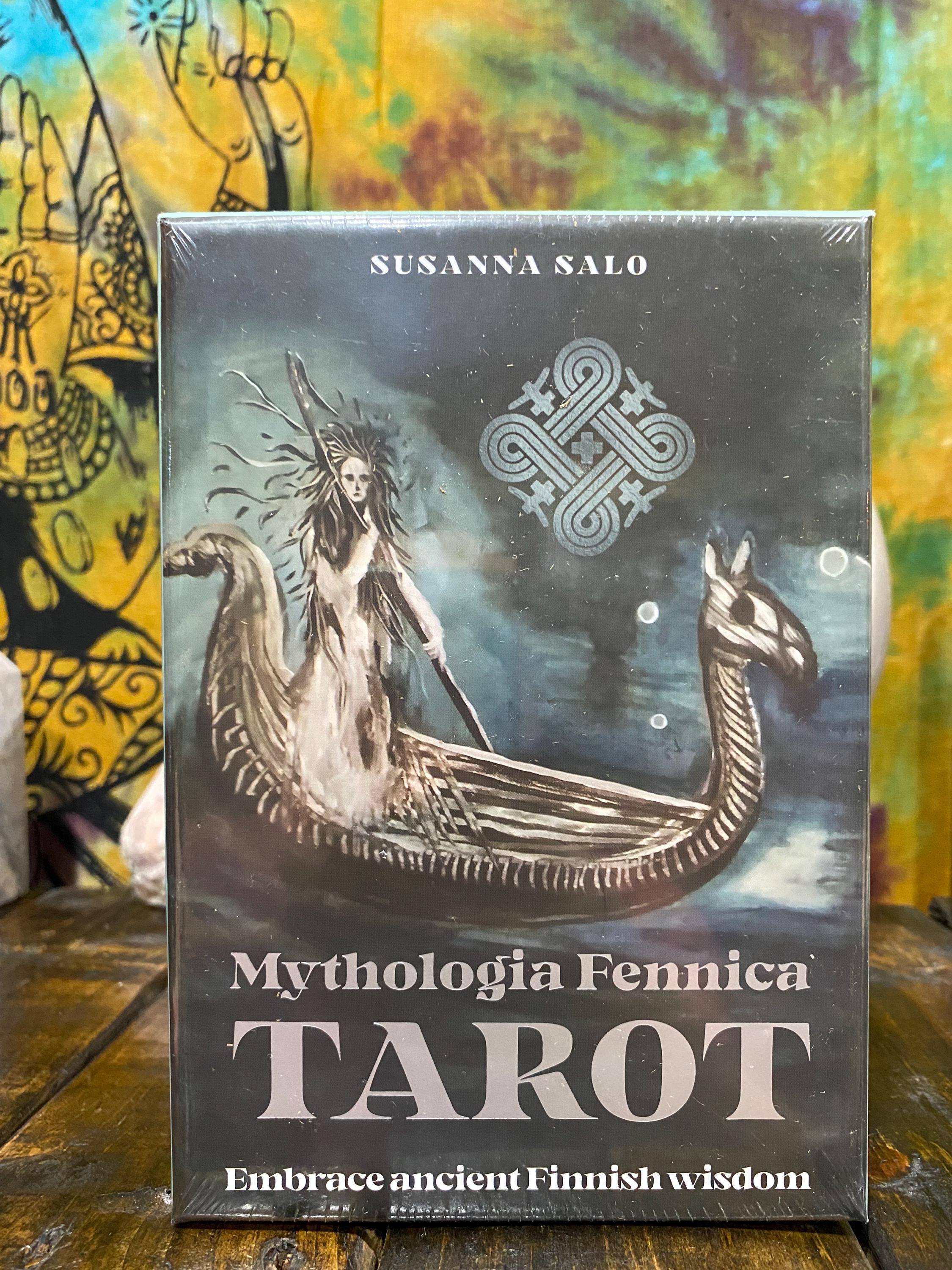 Mythologia Fennica Tarot: Embrace ancient Finnish wisdom (Rockpool Tarot)