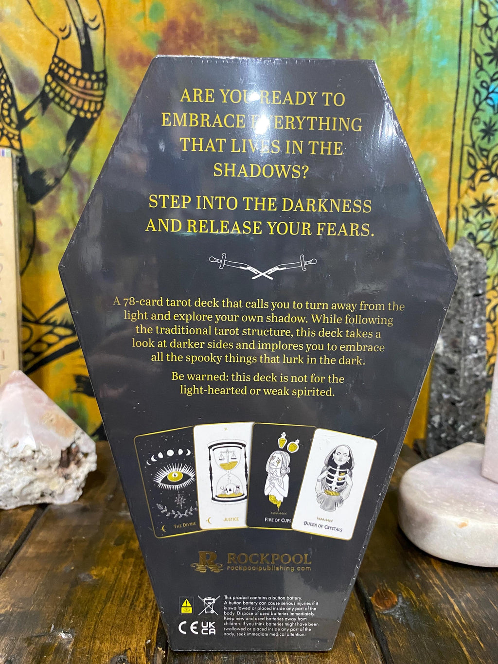 Macabre tarot deck