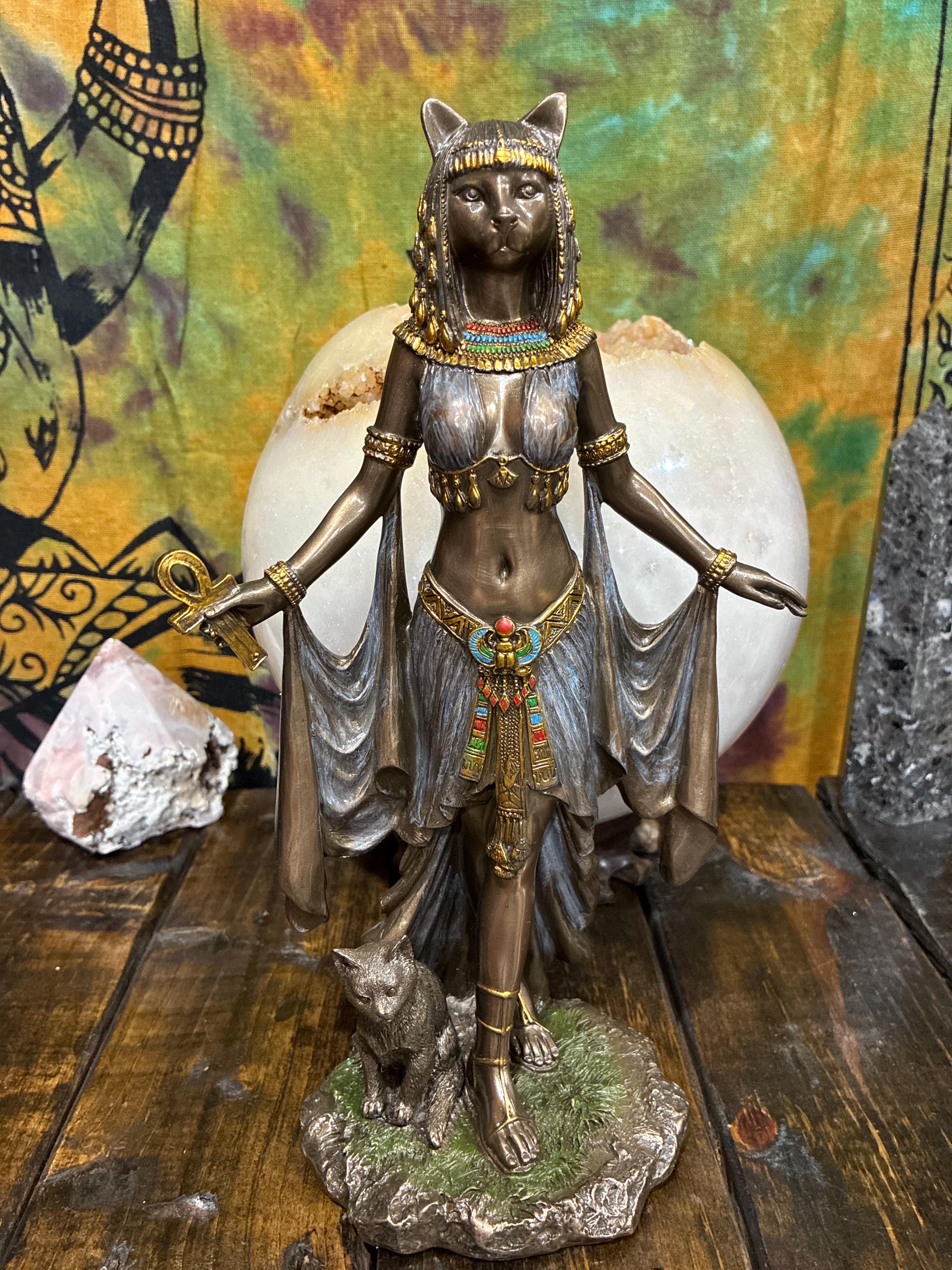 Bastet Statue – Egyptian Goddess Altar Decor-bronze cast resin-Gothic decor
