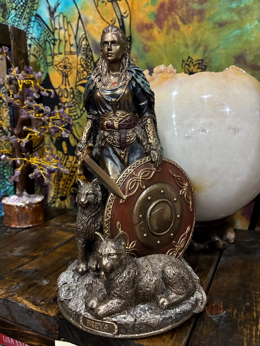 Freya Statue 8 3/8 Inch | Freyja Shield Maiden Figurine | Norse Goddess w/ Cats | Viking Altar Decor | Love War Magic Gift