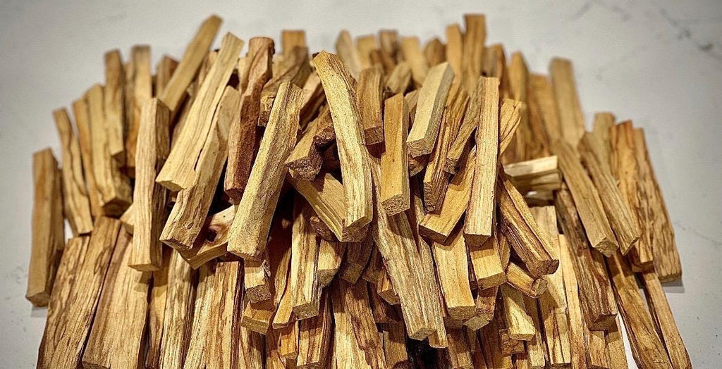 Peruvian Palo Santo Smudge Stick | Holy Wood Incense for Cleansing, Meditation (4 inch)