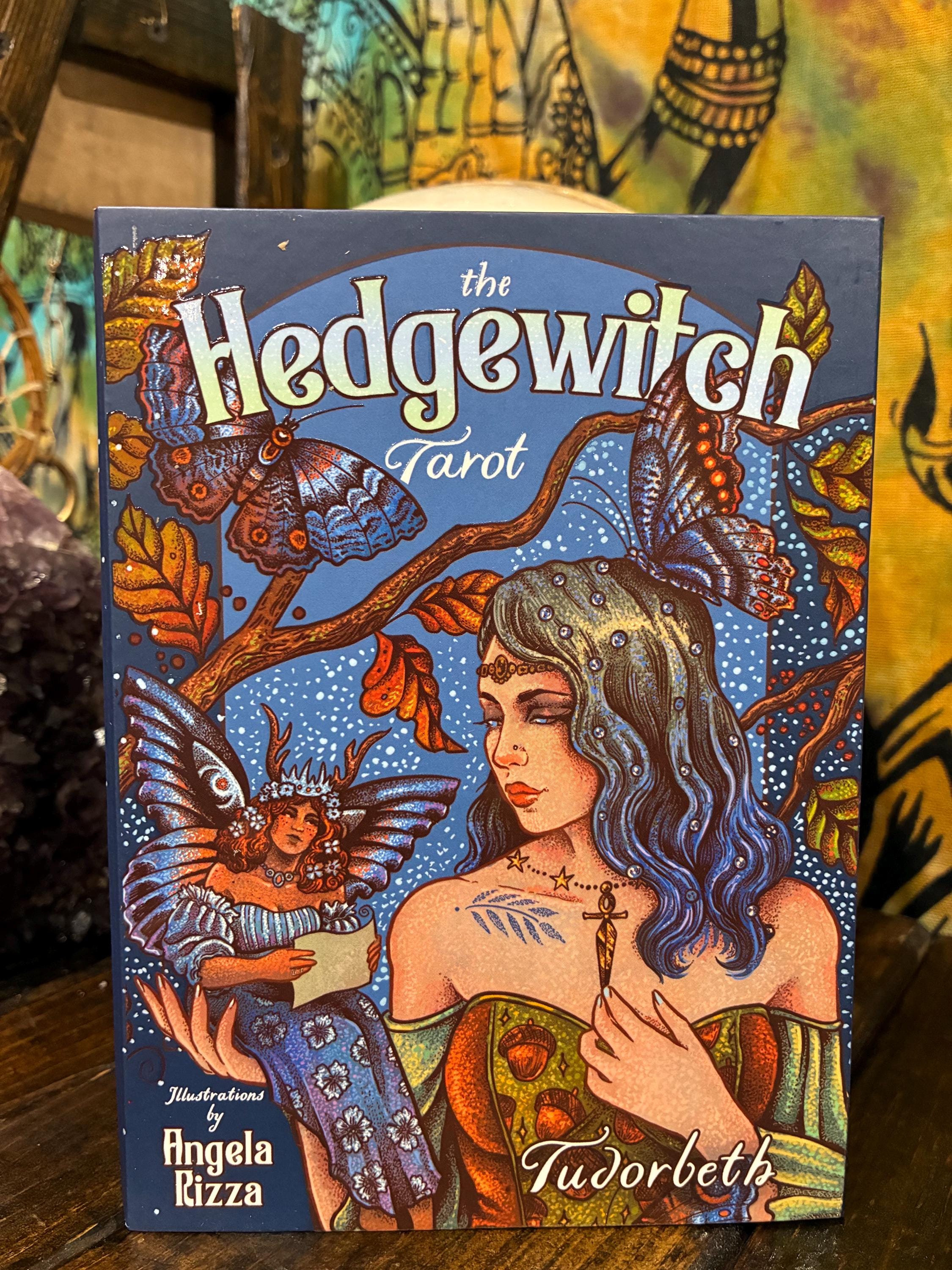 Hedgewitch Tarot Deck | Tudorbeth, Angela Rizza | Linen Cards, Color Guidebook (RWS Based)